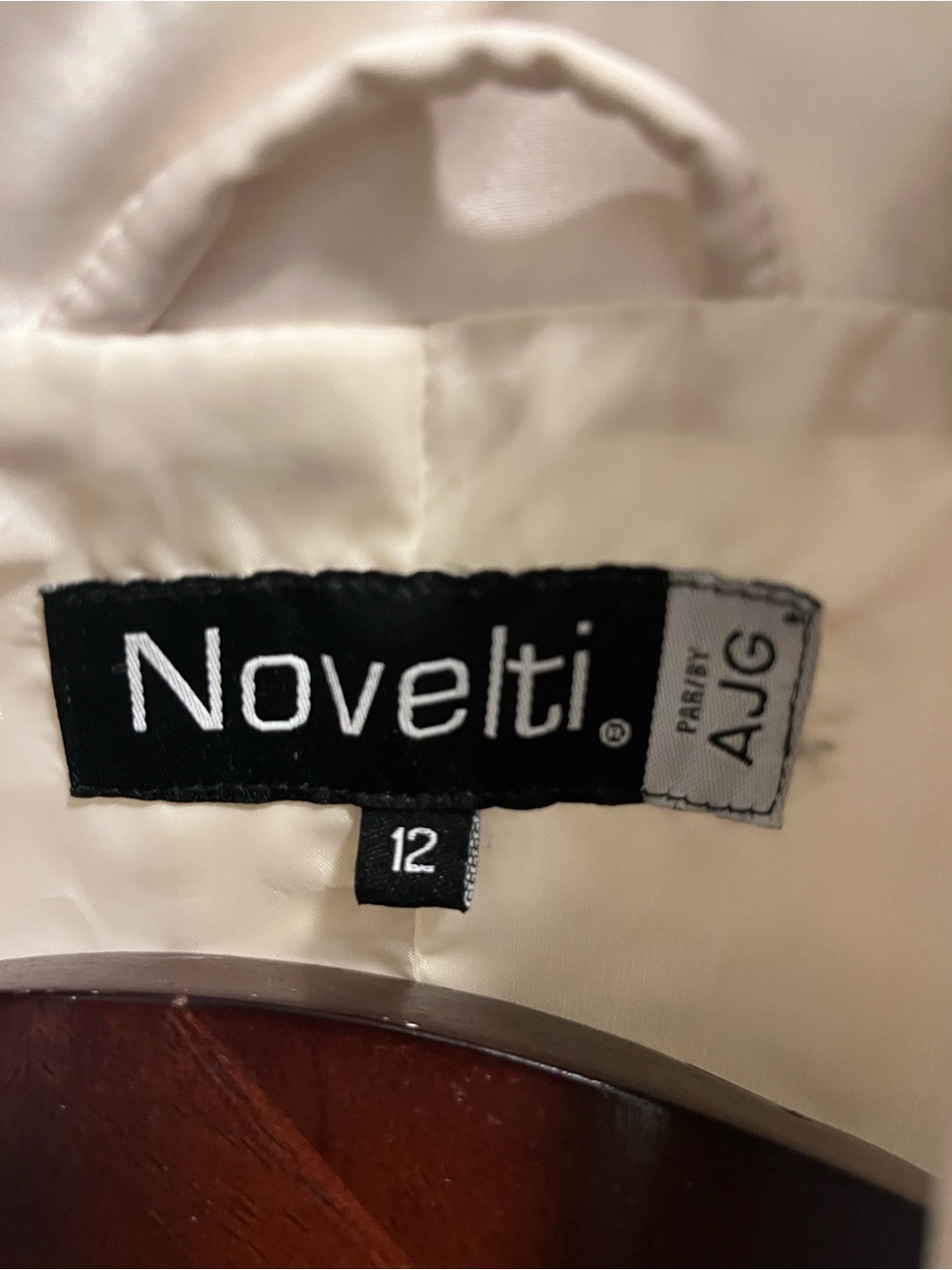 Novelti Sz 12 Women’s Cream Trench Coat Jacket. Like new - Picture 5 of 7
